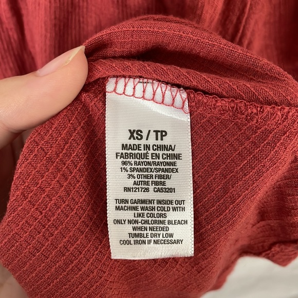 Cape Juby Off the Shoulders Top Size XS - Picture 4 of 5